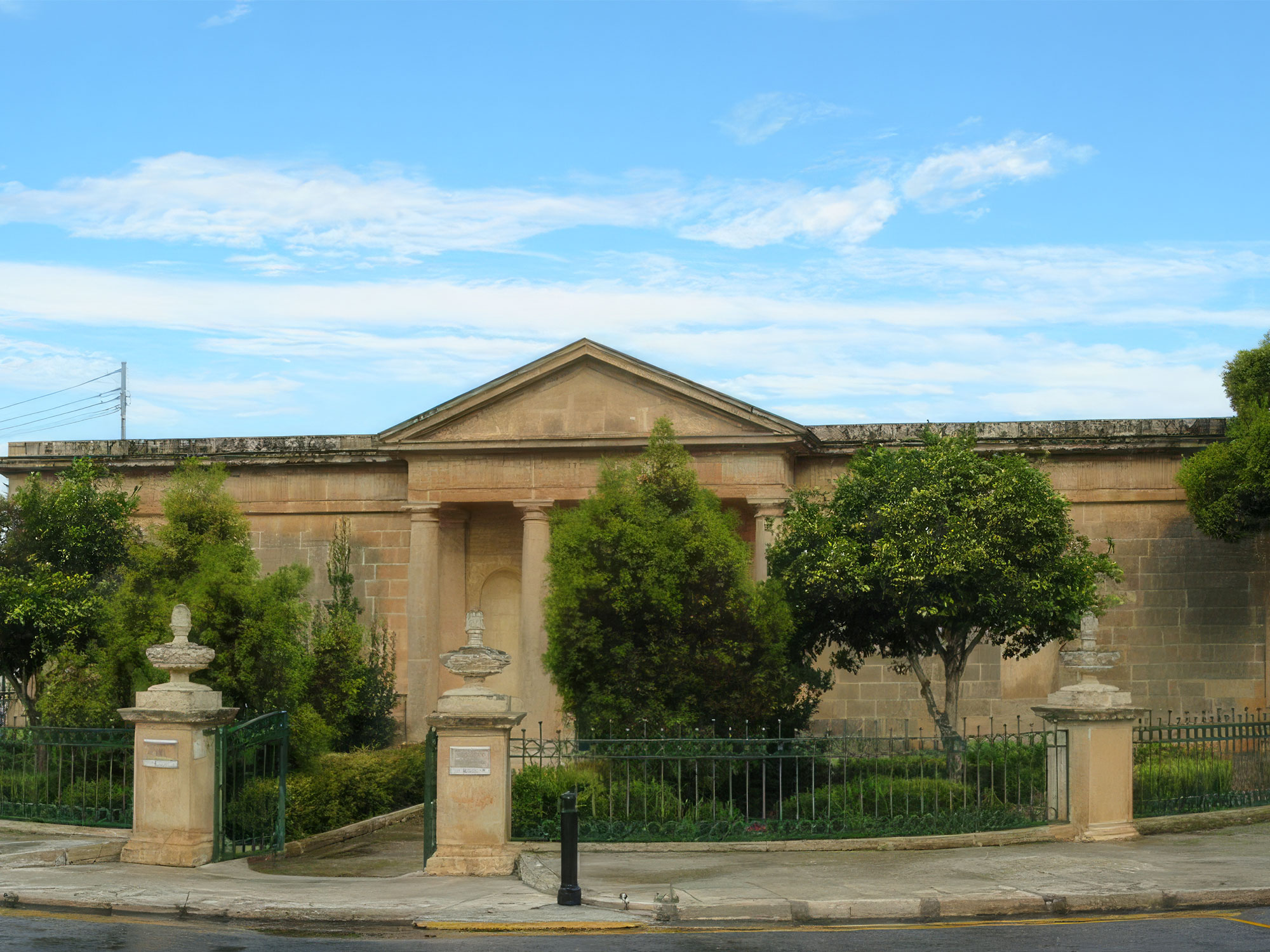 Cultivating Ancient Gardens with Domvs Romana Flair